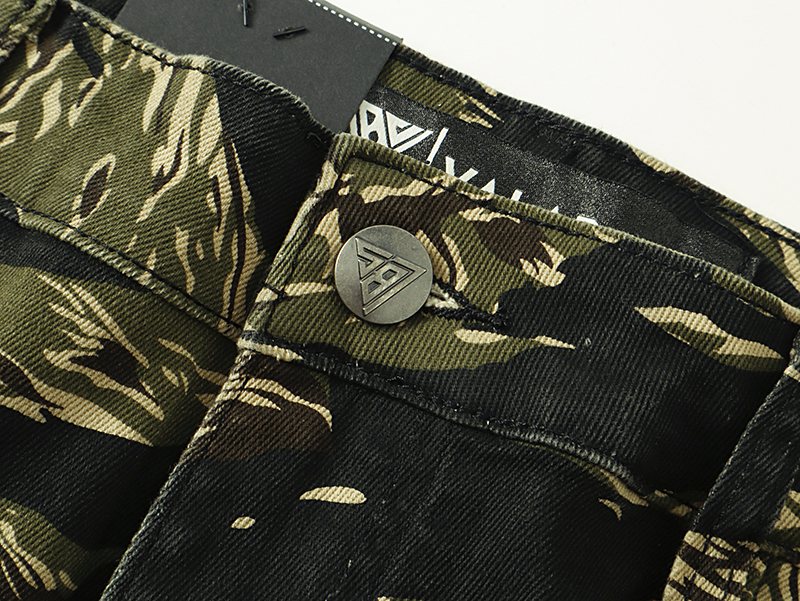 VALABASAS Olive Camo Cargo Pants — detail