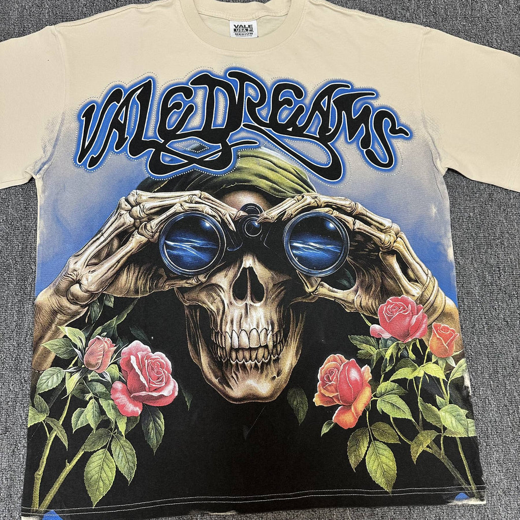 VALE USA Skull & Roses Rhinestone Short-Sleeve T-Shirt — front