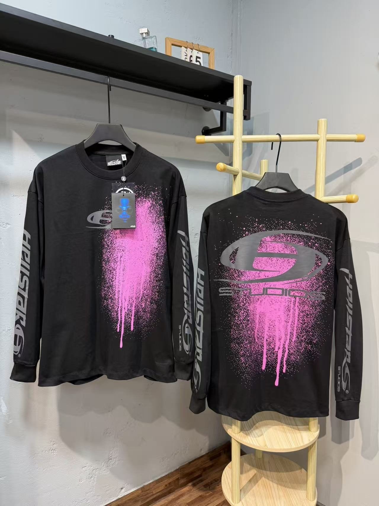 Hellstar Paint-Drip Graphic Long-Sleeve T-Shirt — hang_tag