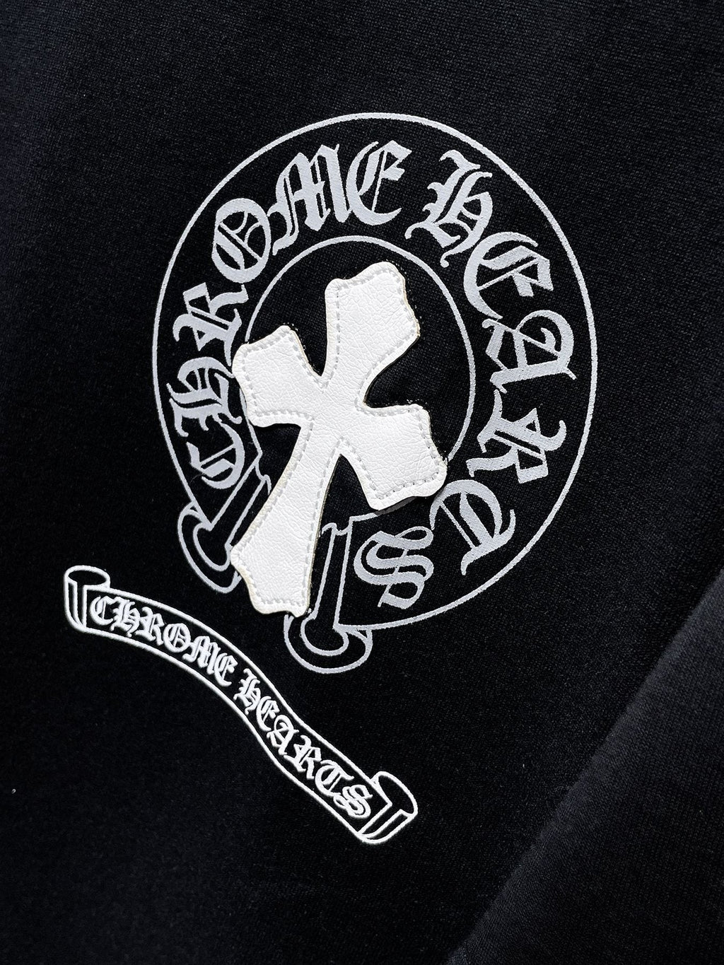 Chrome Hearts Cross Graphic Short-Sleeve T-Shirt — detail