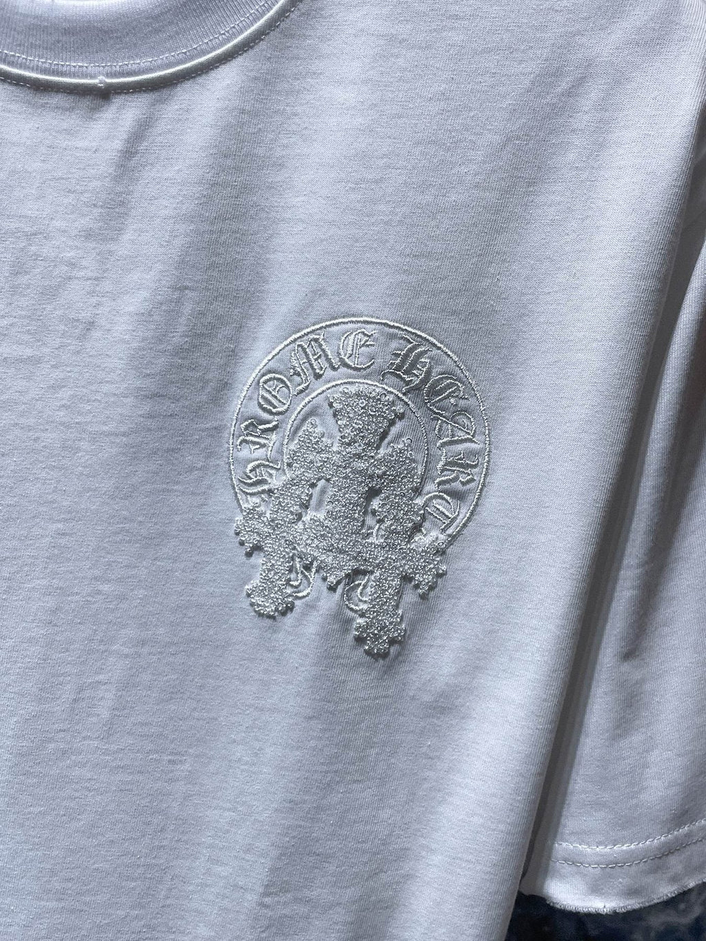 Chrome Hearts Horseshoe & Script Embroidered Graphic T-Shirt — detail