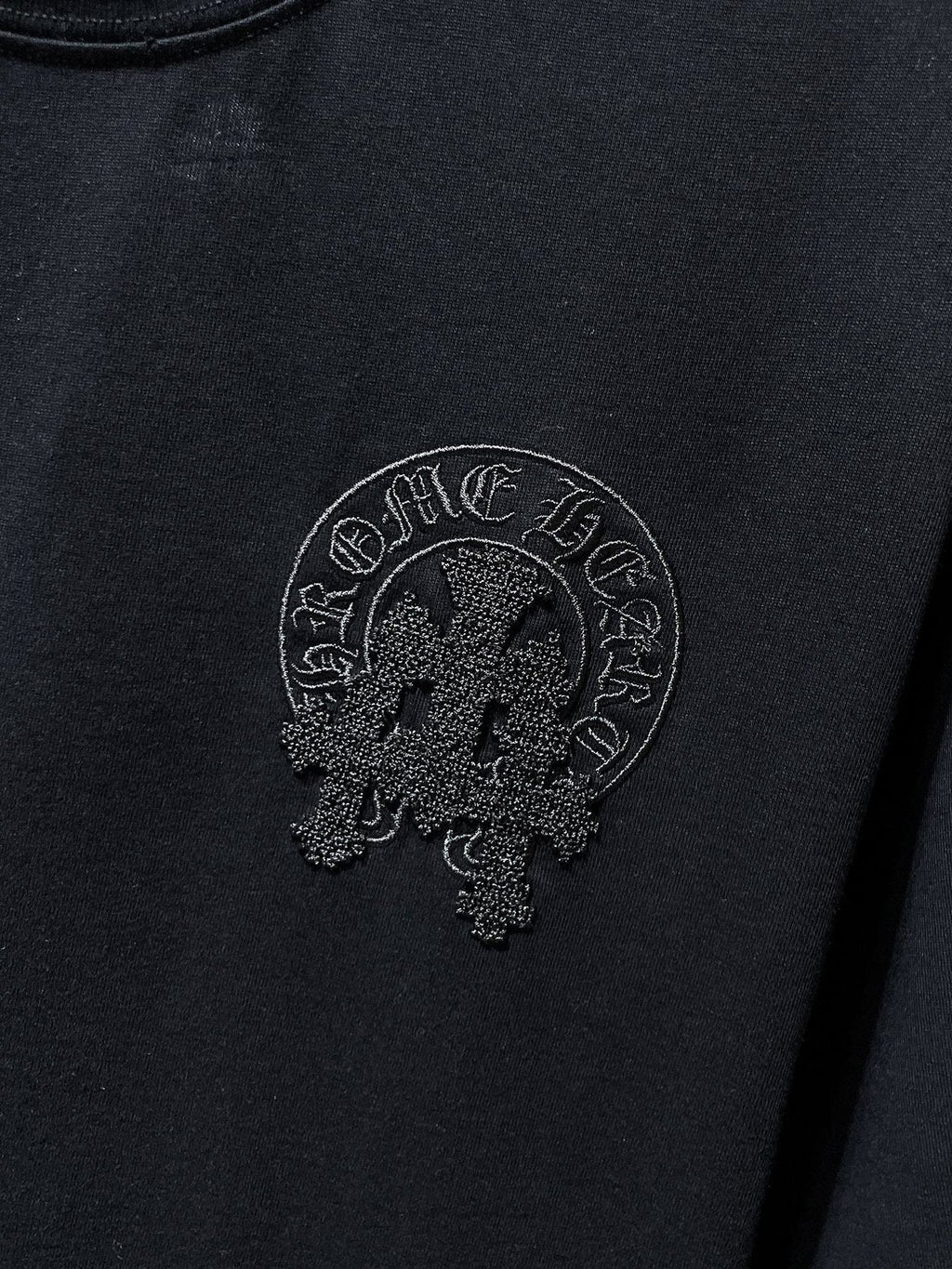Chrome Hearts Horseshoe & Script Embroidered Graphic T-Shirt — detail