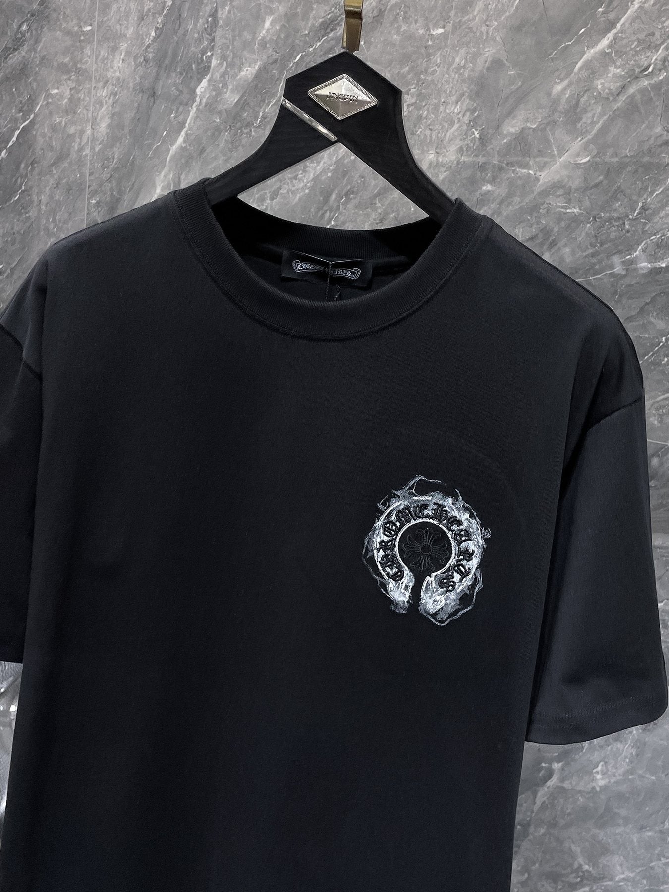 Chrome Hearts Horseshoe Graphic Short-Sleeve T-Shirt — detail