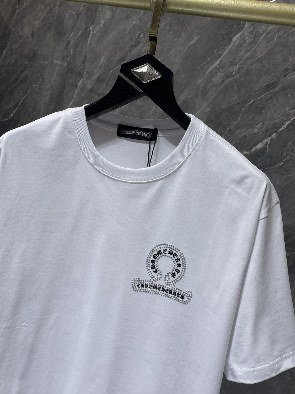 Chrome Hearts Rhinestone Cross Horseshoe Graphic T-Shirt — detail