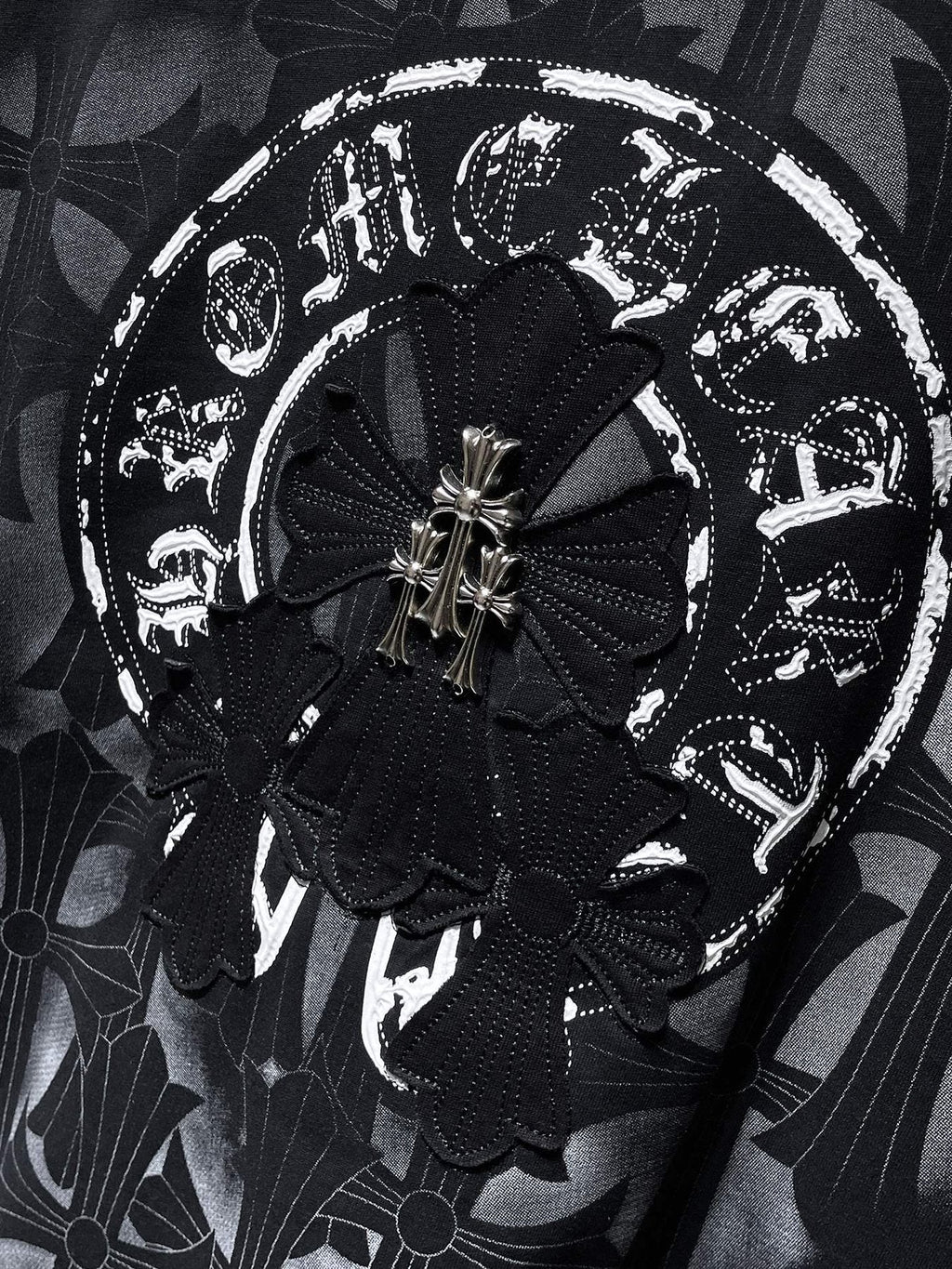 Chrome Hearts Cross Scroll Graphic Short-Sleeve T-Shirt — detail