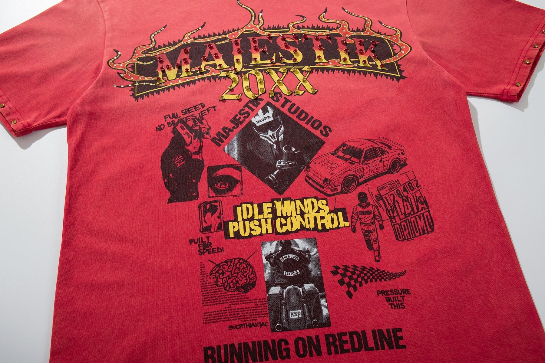 MAJESTIK Washed Red Graphic Short-Sleeve T-Shirt — detail