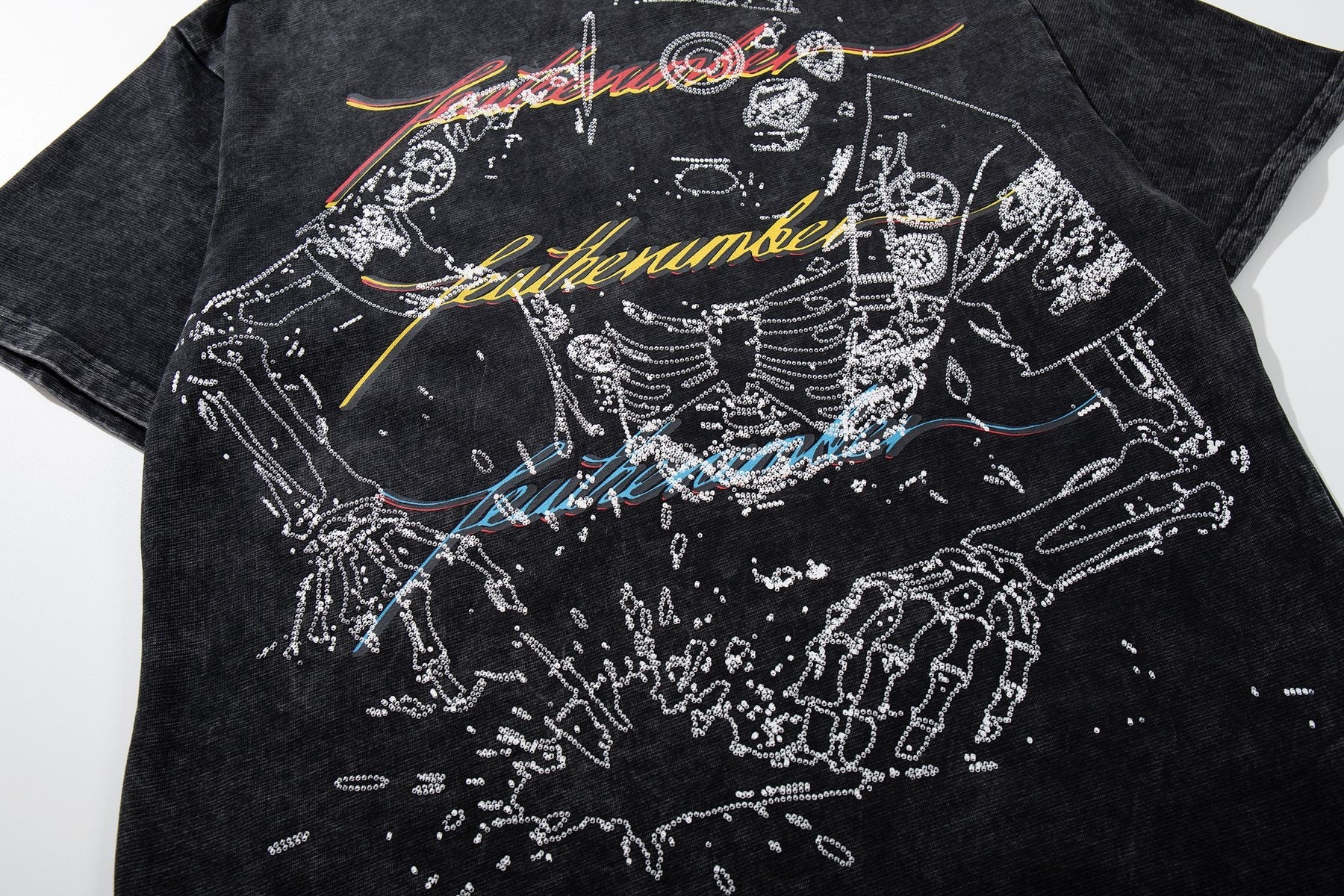 MAJESTIK Robot & Skeleton Graphic T-Shirt — detail