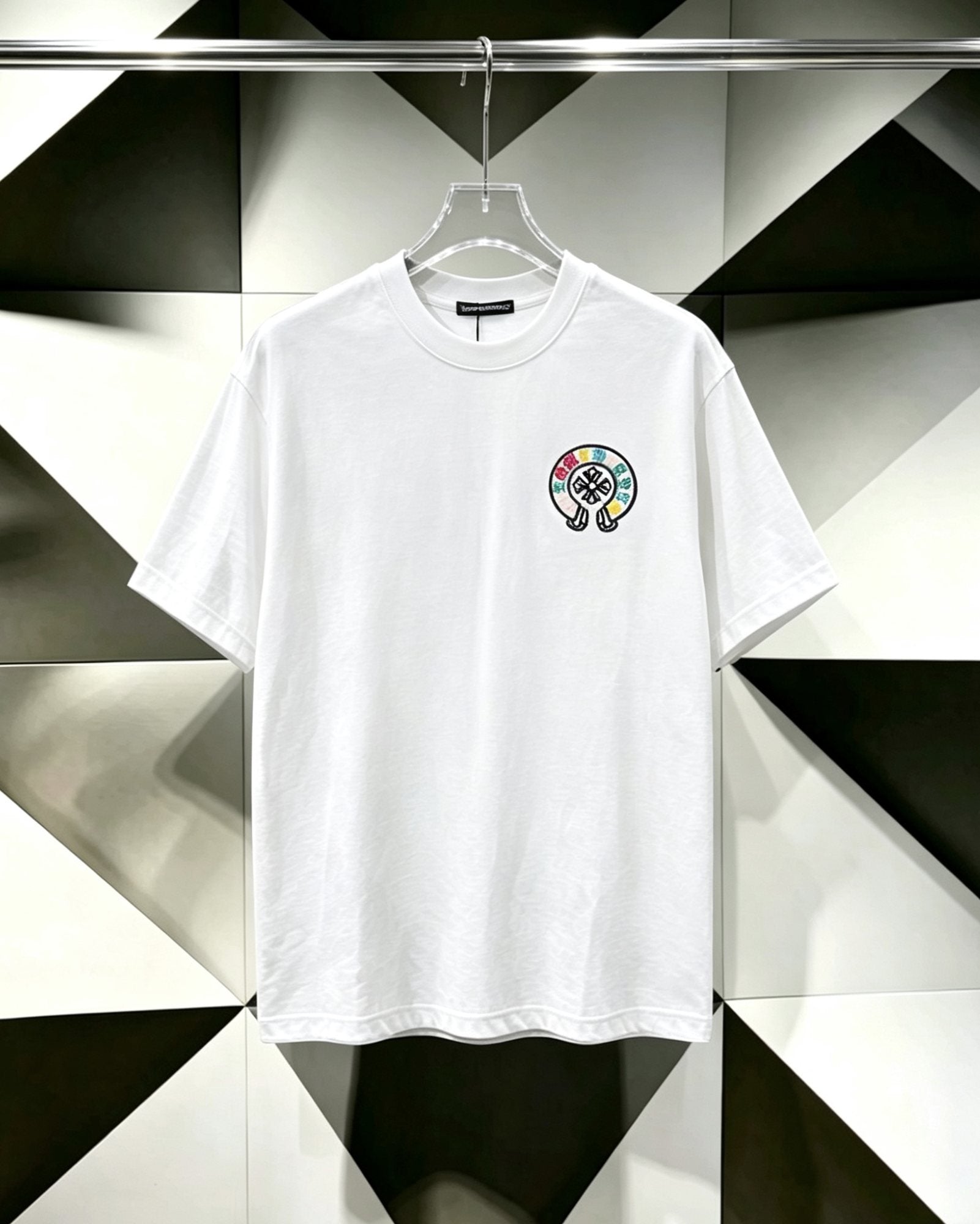 Chrome Hearts Horseshoe Cross Embroidered T-Shirt — hero