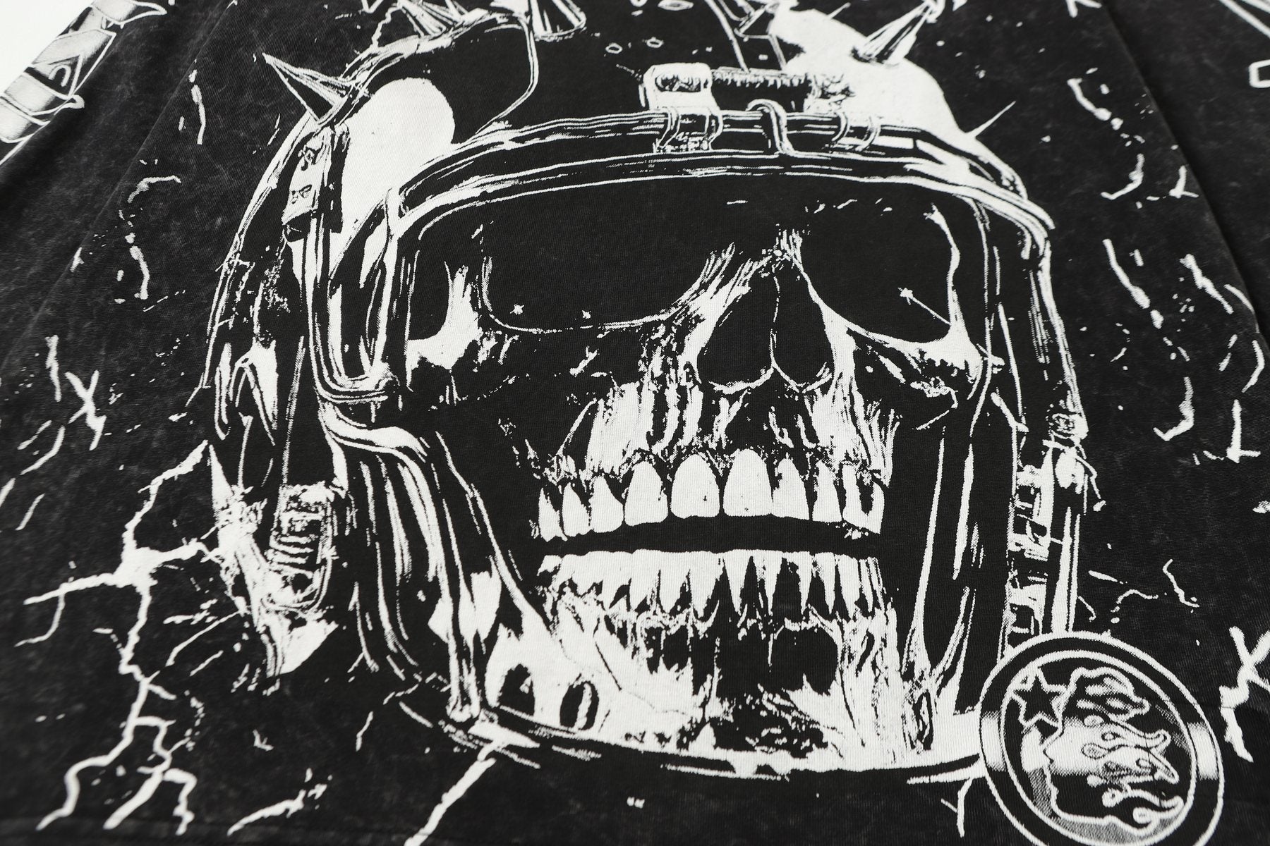Hellstar Skull 69 Graphic Long-Sleeve T-Shirt — detail